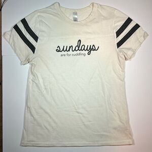 Womens used t shirt Sundays are for cuddling